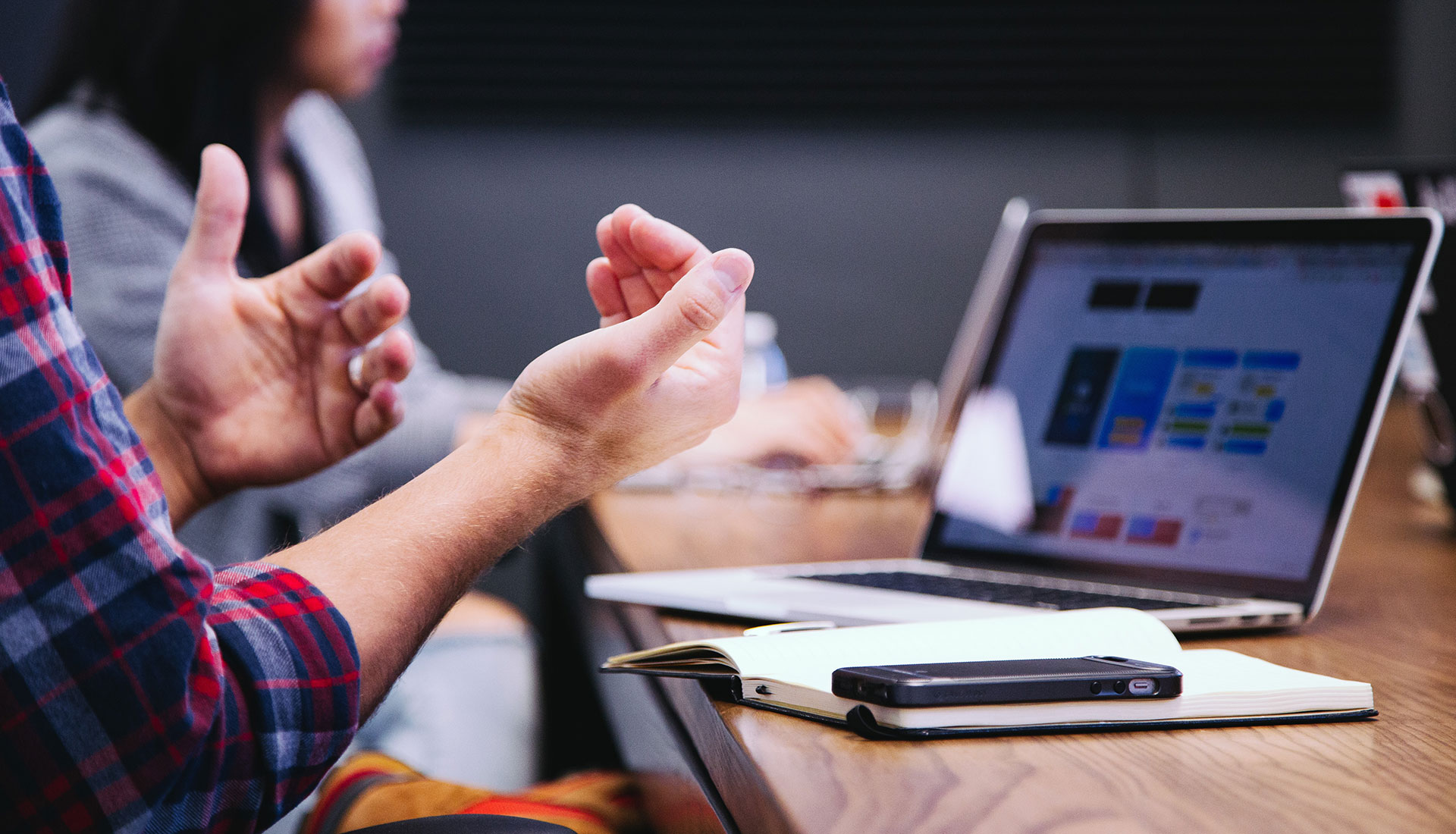 Les documents incontournables en assembl&eacute;e g&eacute;n&eacute;rale de copropri&eacute;t&eacute; : un tour d'horizon complet